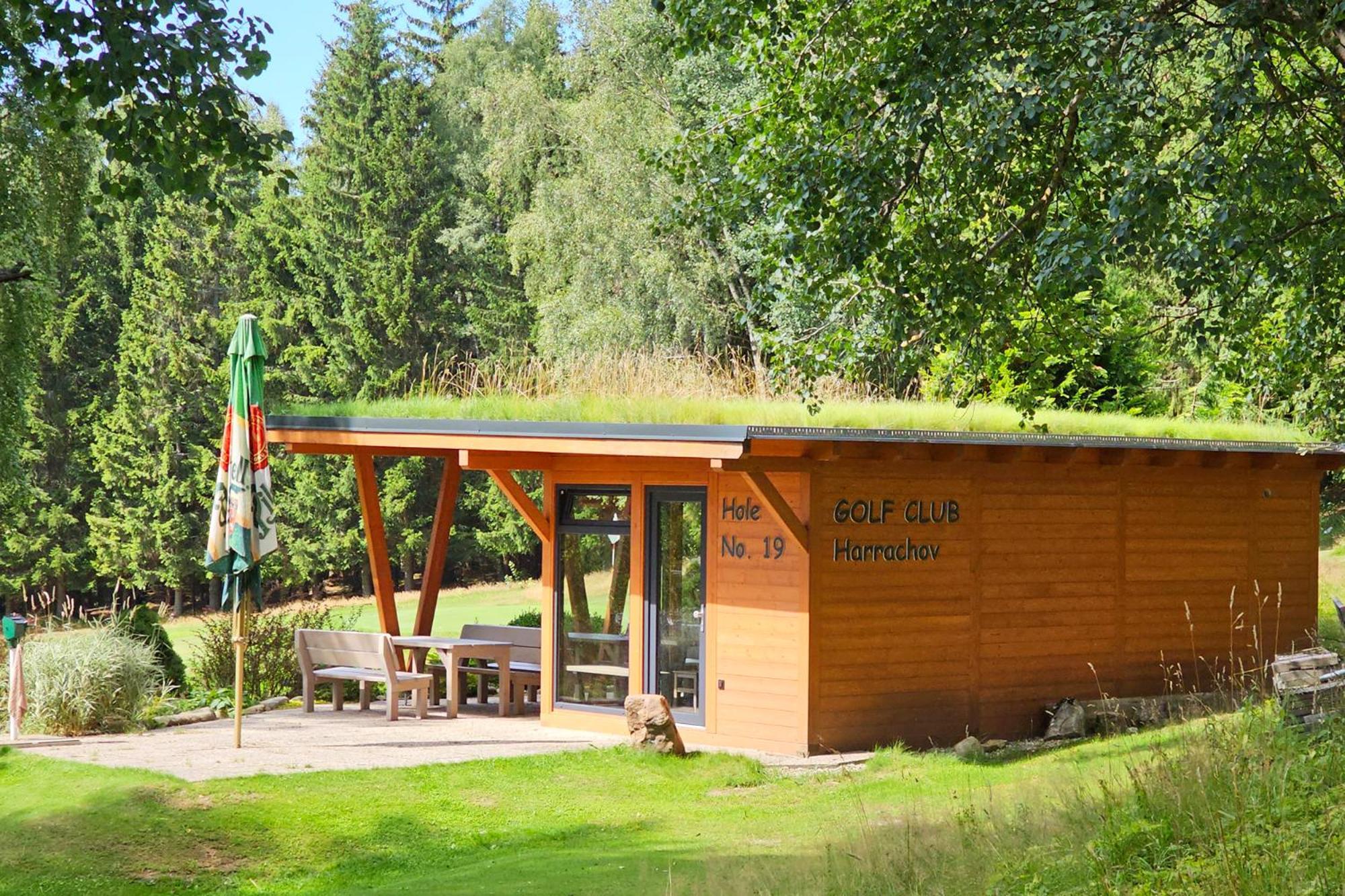 Enjoyharrachov - Atraktivni Slunne Studio Certovka V Centru Harrachova S Garazovym Parkovanim, Wifi-Wlan, Sat, Herni Konzoli, Netflix Zdarma A Nejkrasnejsim Vyhledem Na Certovu Horu S Arealem Skokanskych Mustku A Sjezdovku Kültér fotó