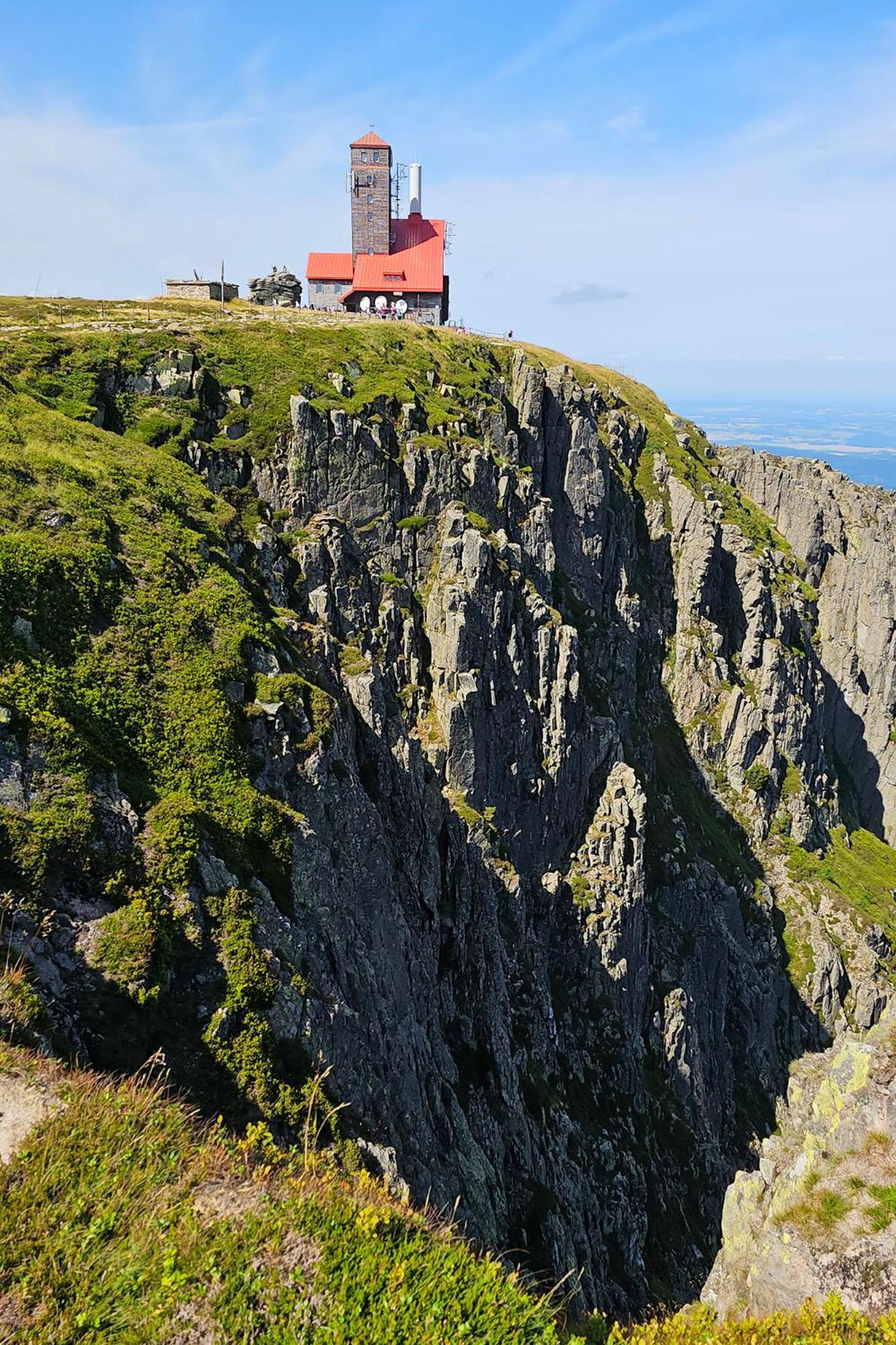 Enjoyharrachov - Atraktivni Slunne Studio Certovka V Centru Harrachova S Garazovym Parkovanim, Wifi-Wlan, Sat, Herni Konzoli, Netflix Zdarma A Nejkrasnejsim Vyhledem Na Certovu Horu S Arealem Skokanskych Mustku A Sjezdovku Kültér fotó