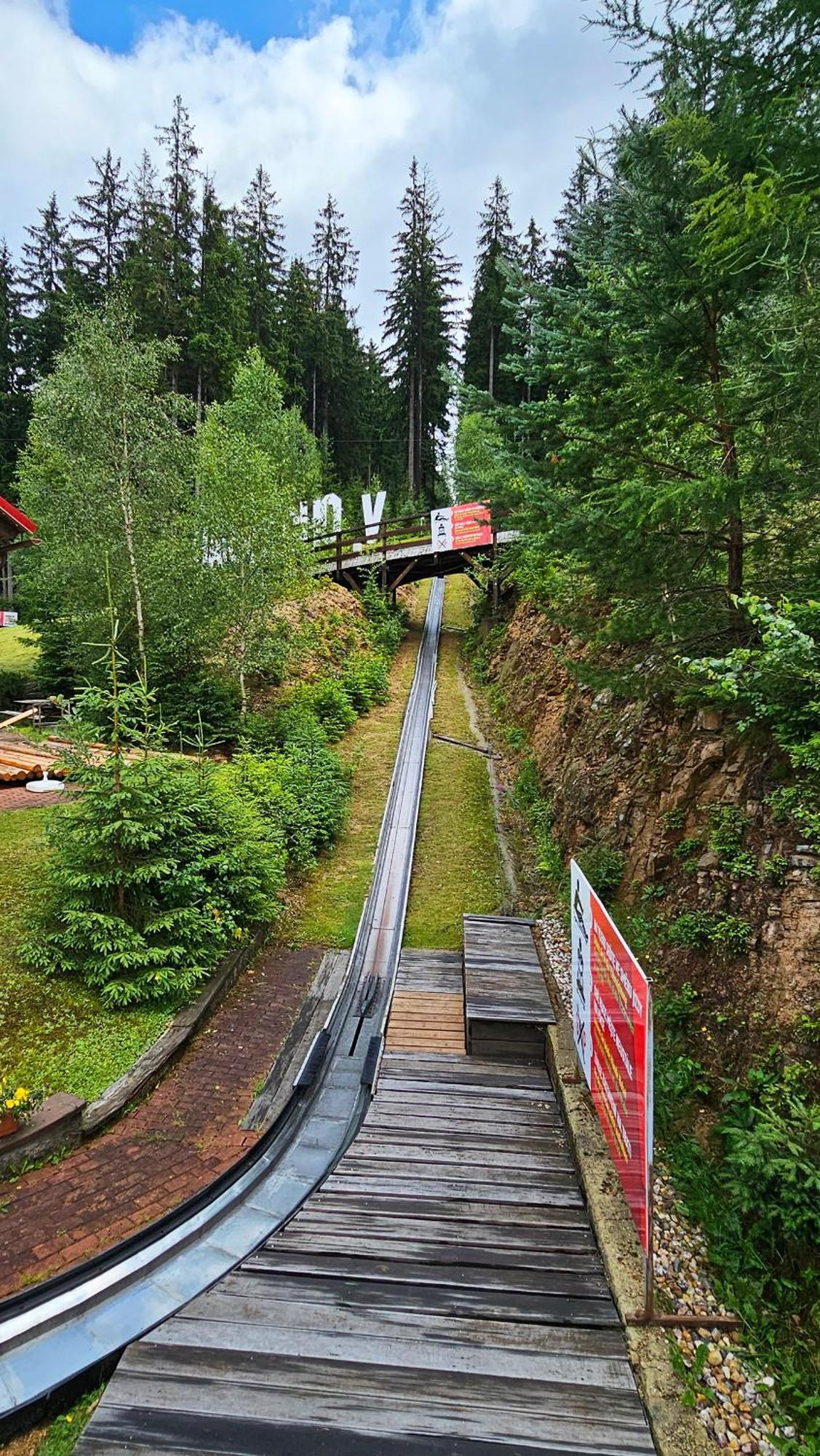 Enjoyharrachov - Atraktivni Slunne Studio Certovka V Centru Harrachova S Garazovym Parkovanim, Wifi-Wlan, Sat, Herni Konzoli, Netflix Zdarma A Nejkrasnejsim Vyhledem Na Certovu Horu S Arealem Skokanskych Mustku A Sjezdovku Kültér fotó